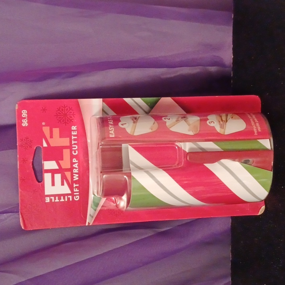 New Little Elf Gift Wrap Cutter